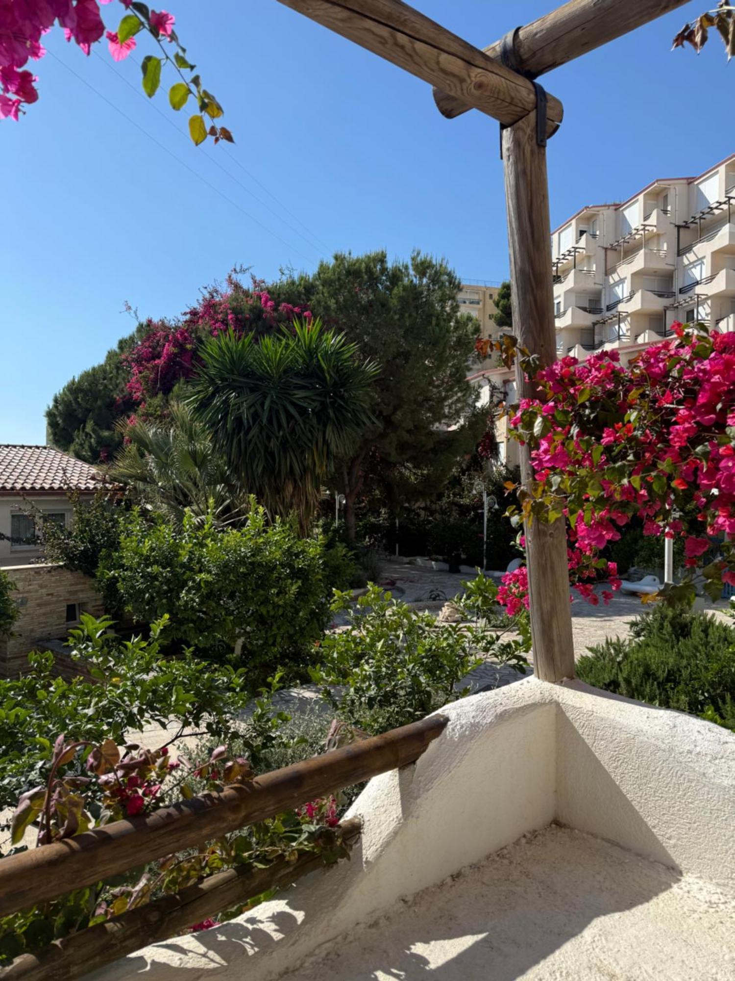 Bellavista Apartments Bougainville Bay Sarandë Exterior foto
